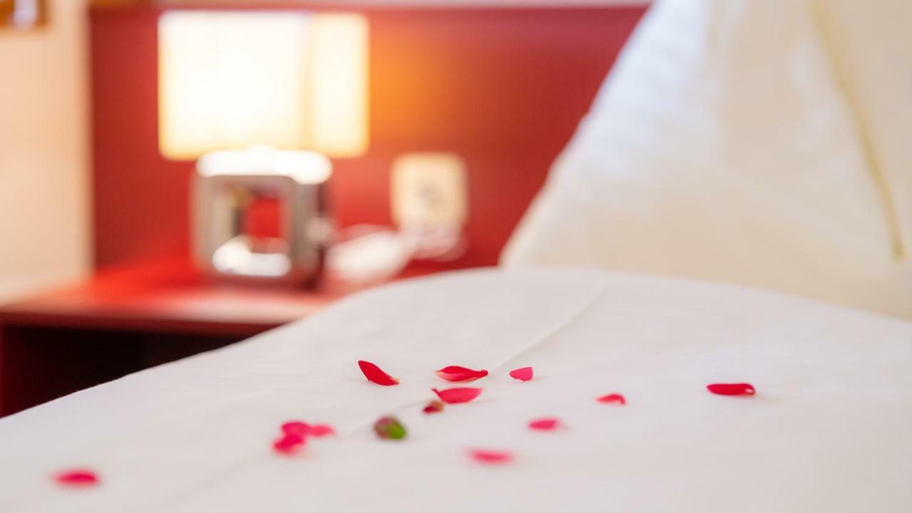 Strandhotel Orchidee Sankt Kanzian am Klopeiner See Eksteriør bilde