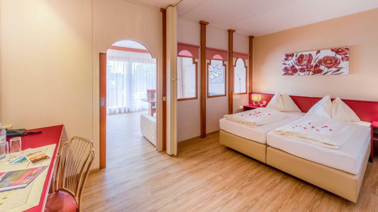 Strandhotel Orchidee Sankt Kanzian am Klopeiner See Eksteriør bilde