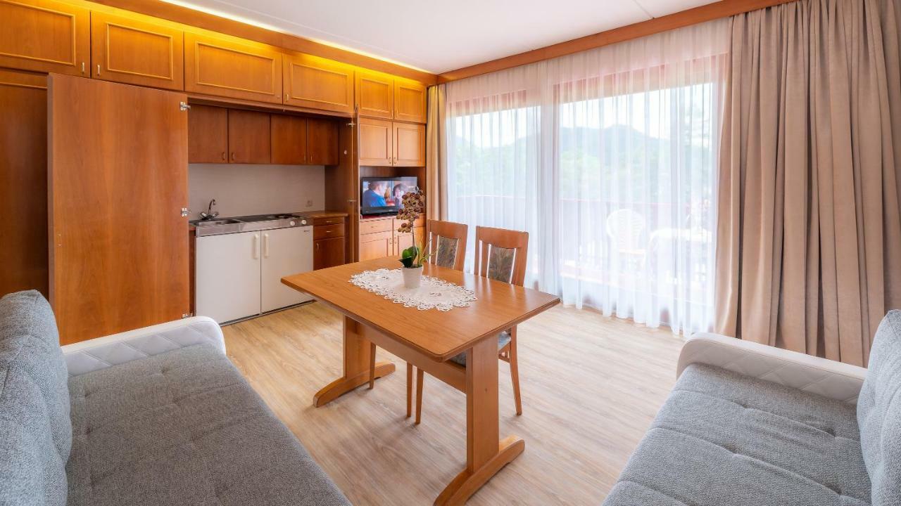 Strandhotel Orchidee Sankt Kanzian am Klopeiner See Eksteriør bilde