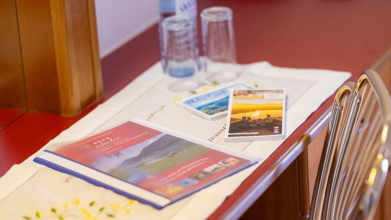 Strandhotel Orchidee Sankt Kanzian am Klopeiner See Eksteriør bilde